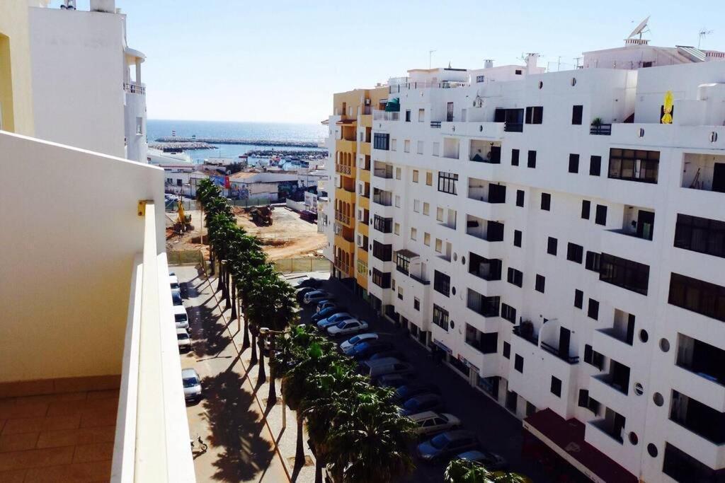 Apartamento Millenium Vista Mar- 2 Passos Da Praia Quarteira Eksteriør billede