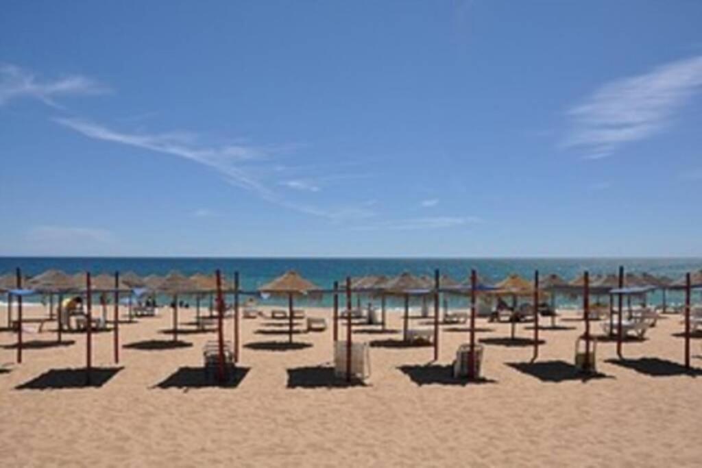 Apartamento Millenium Vista Mar- 2 Passos Da Praia Quarteira Eksteriør billede